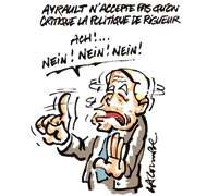 Malgré les rumeurs de remaniement, Ayrault occupe la scène - Dessin de Lacombe